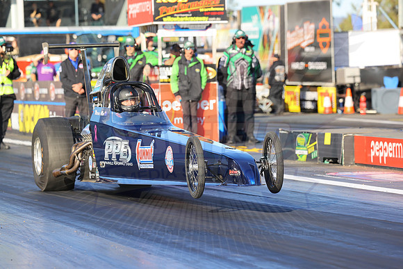 A11I8737